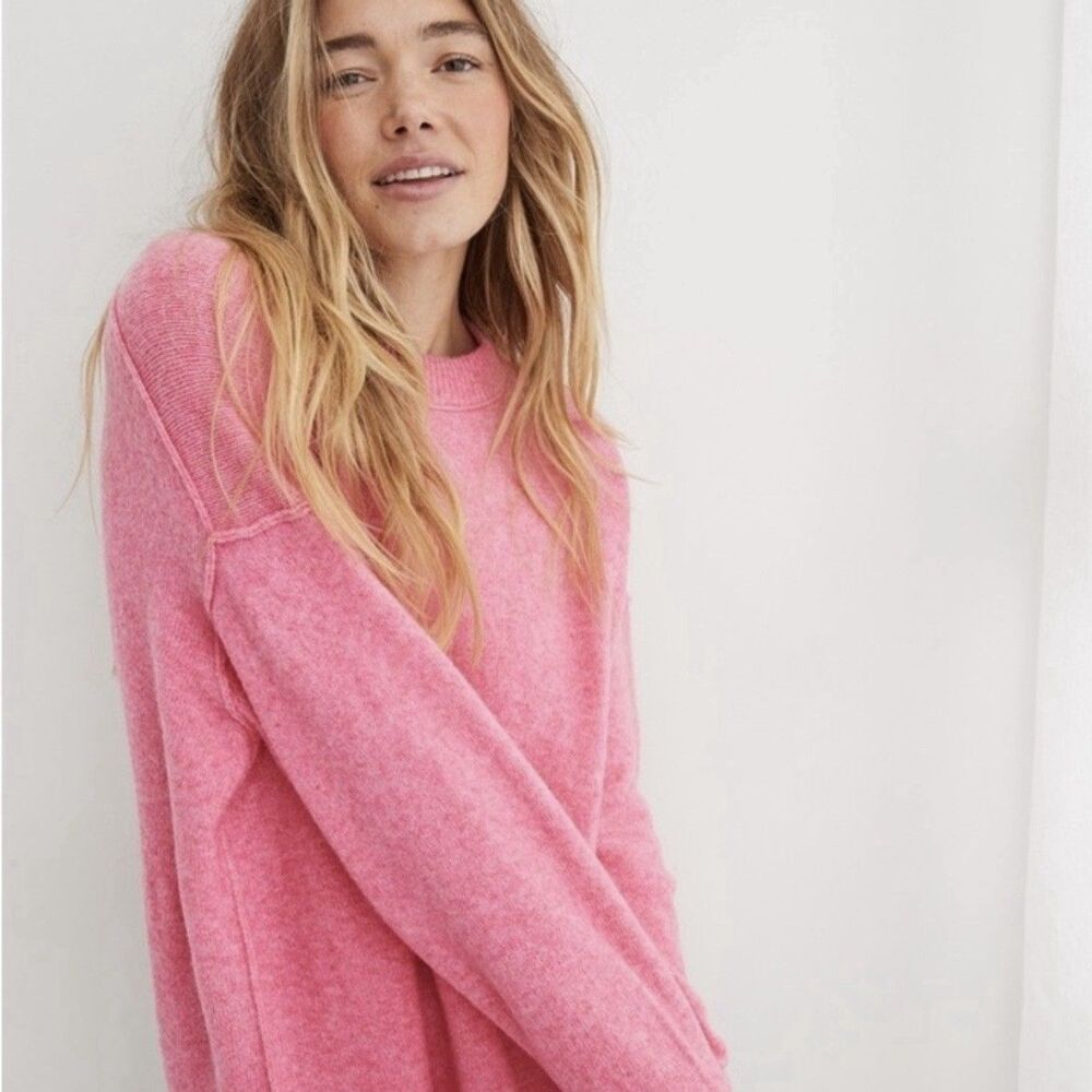 Aerie Unreal Crewneck Sweater Women’s XS Oversized Cozy Knit Pink Soft Pullover